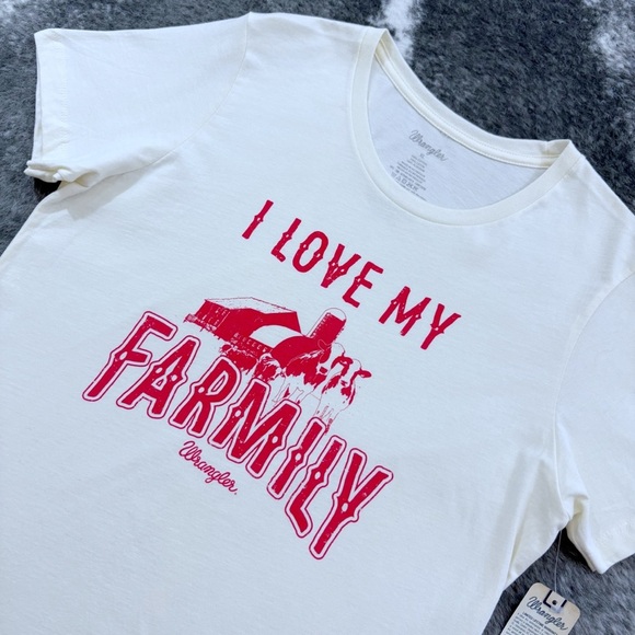 NWT Wrangler I Love My Farmily T-Shirt - Picture 2 of 10